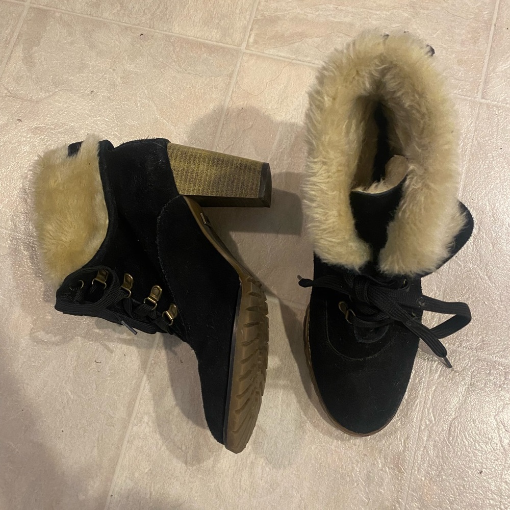 Heeled boots